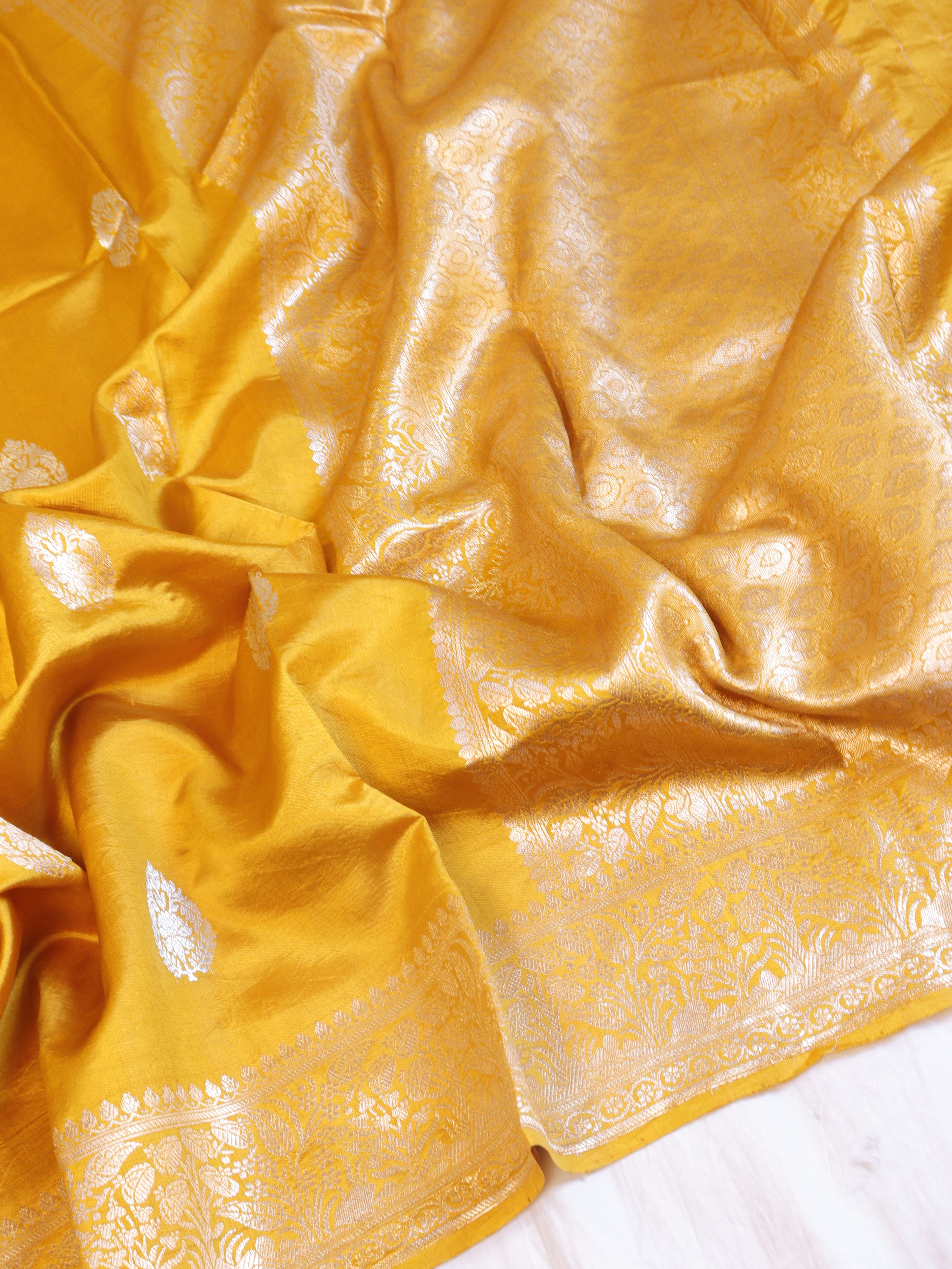 Traditional Border Handloom Pure Soft Katan Silk Saree - Yellow