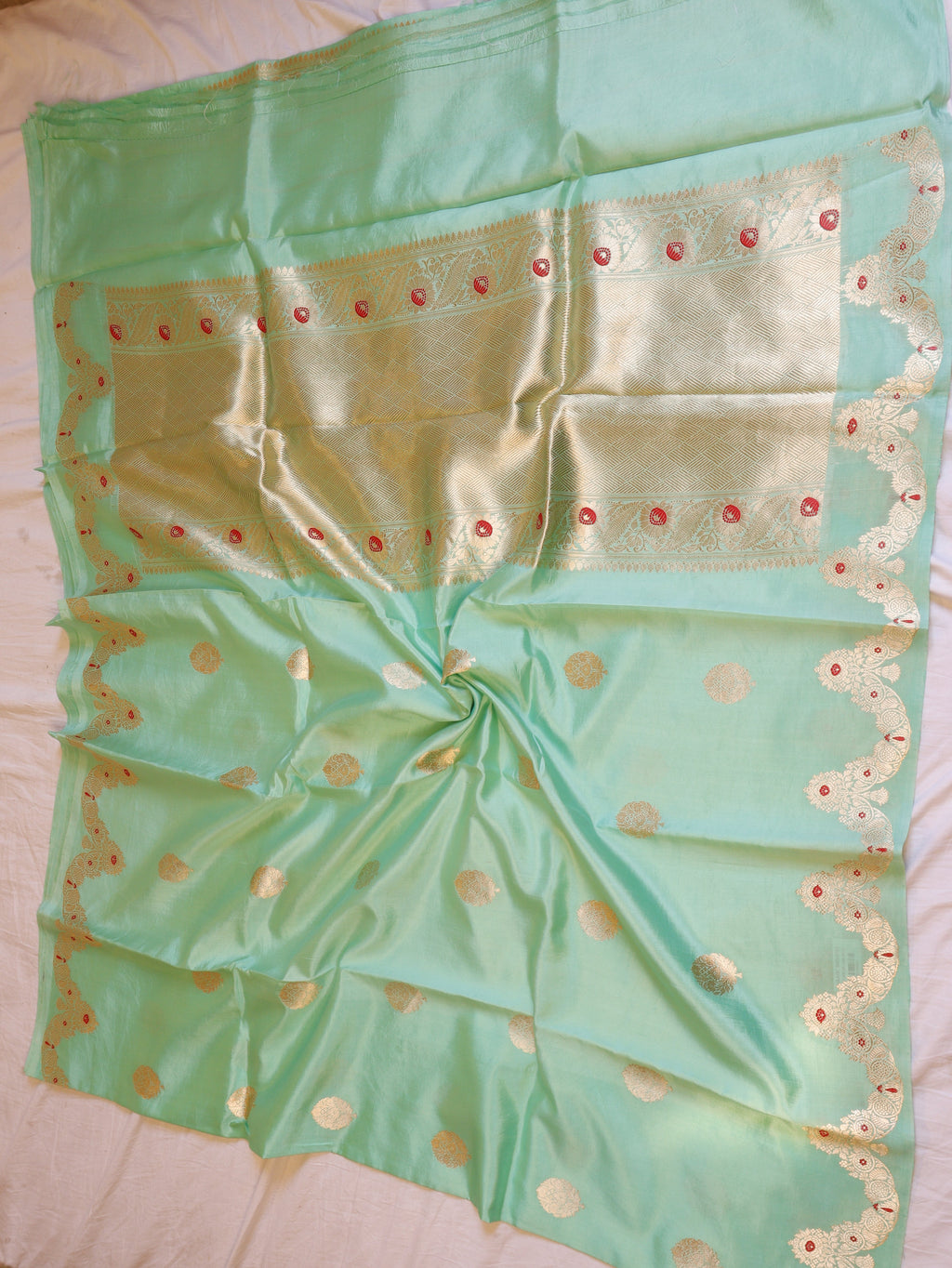 Scallop Border Handloom Pure Soft Katan Silk Saree - Seafoam