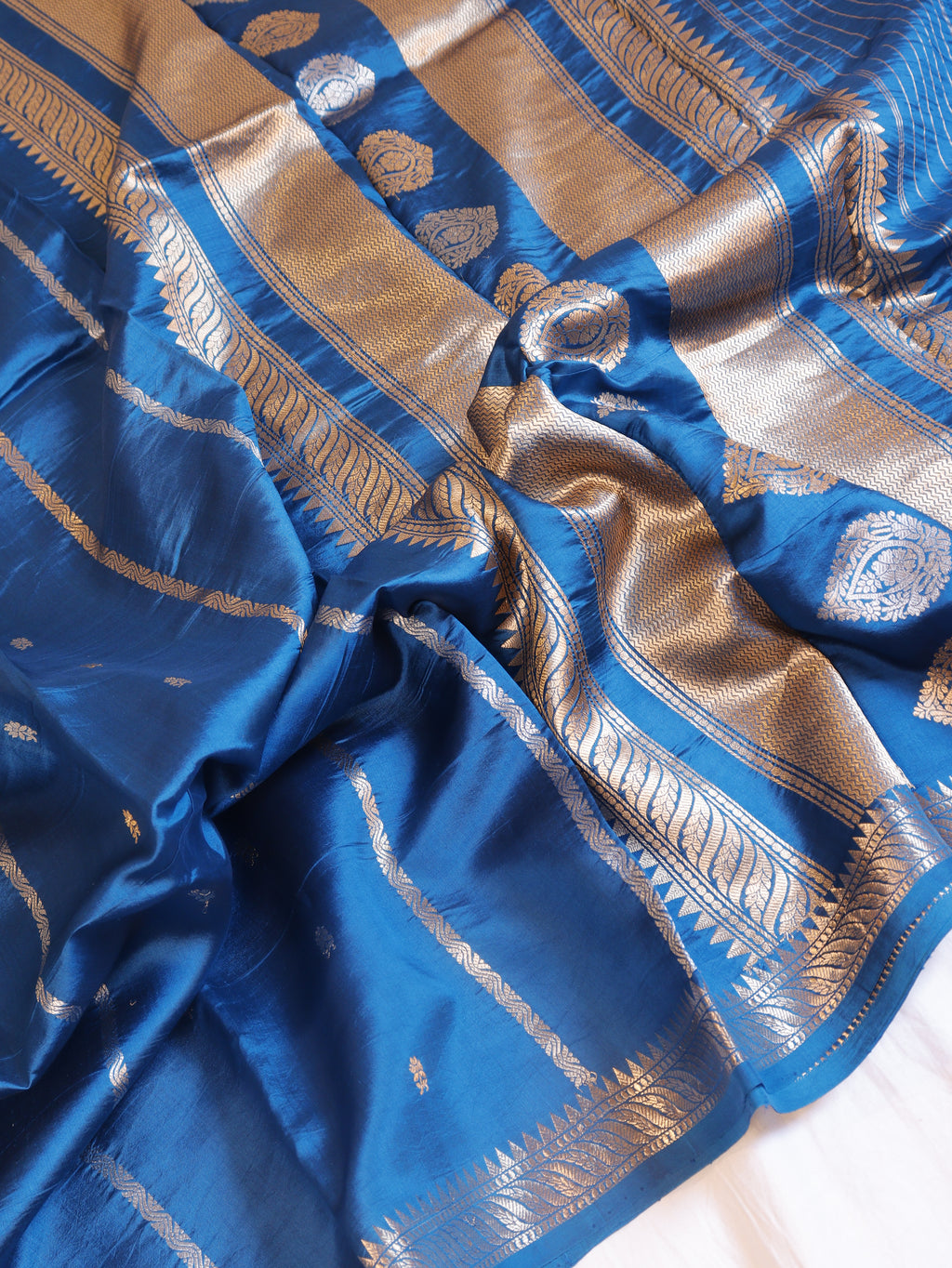 Elegant Border Handloom Pure Soft Katan Silk Saree - Blue