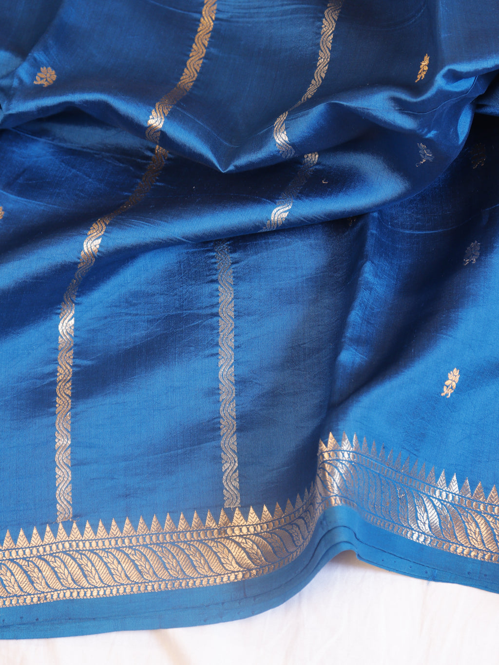 Elegant Border Handloom Pure Soft Katan Silk Saree - Blue