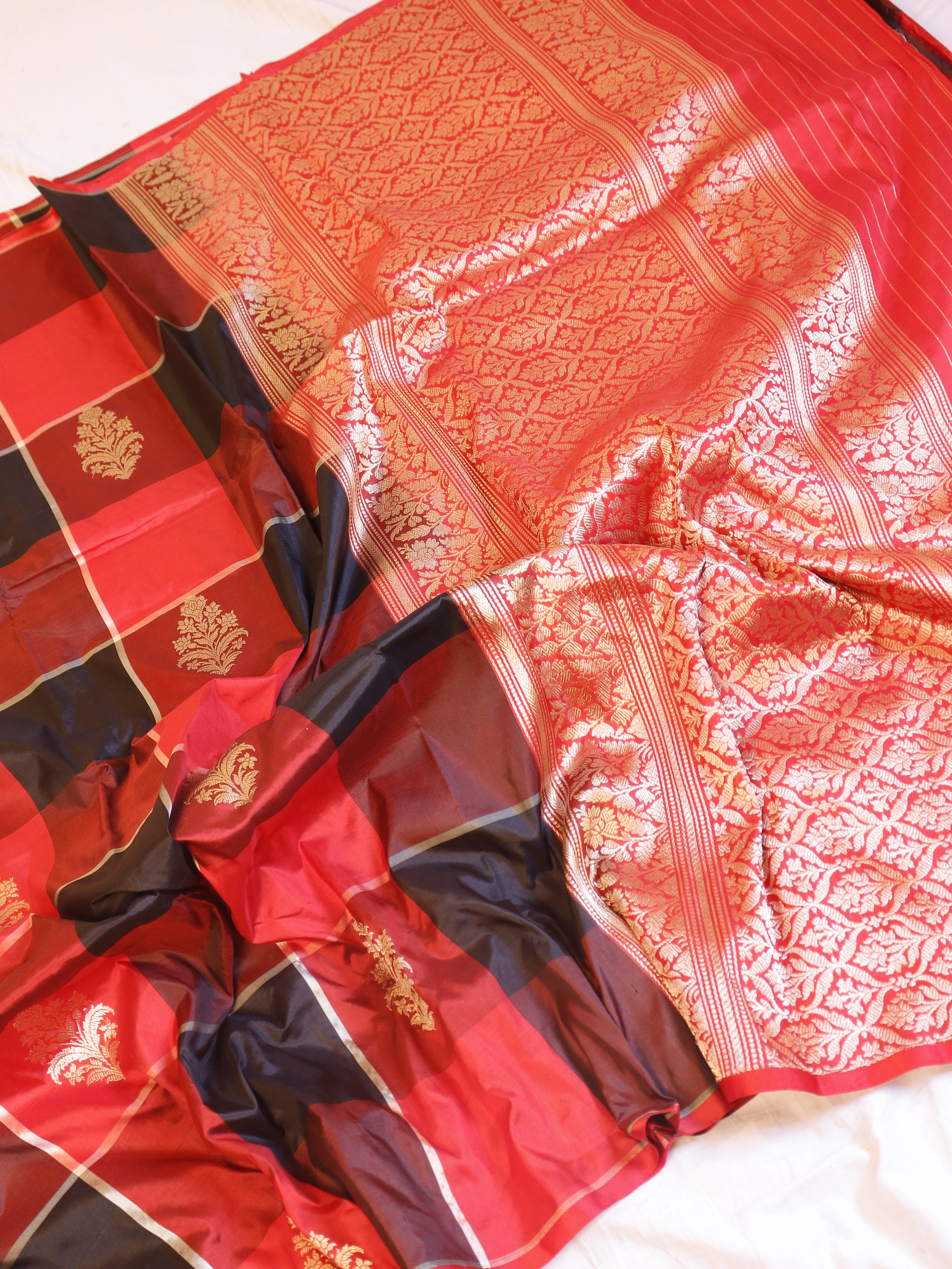 Pre-Order : Minimal Border Handloom Pure Katan Silk Saree - Red