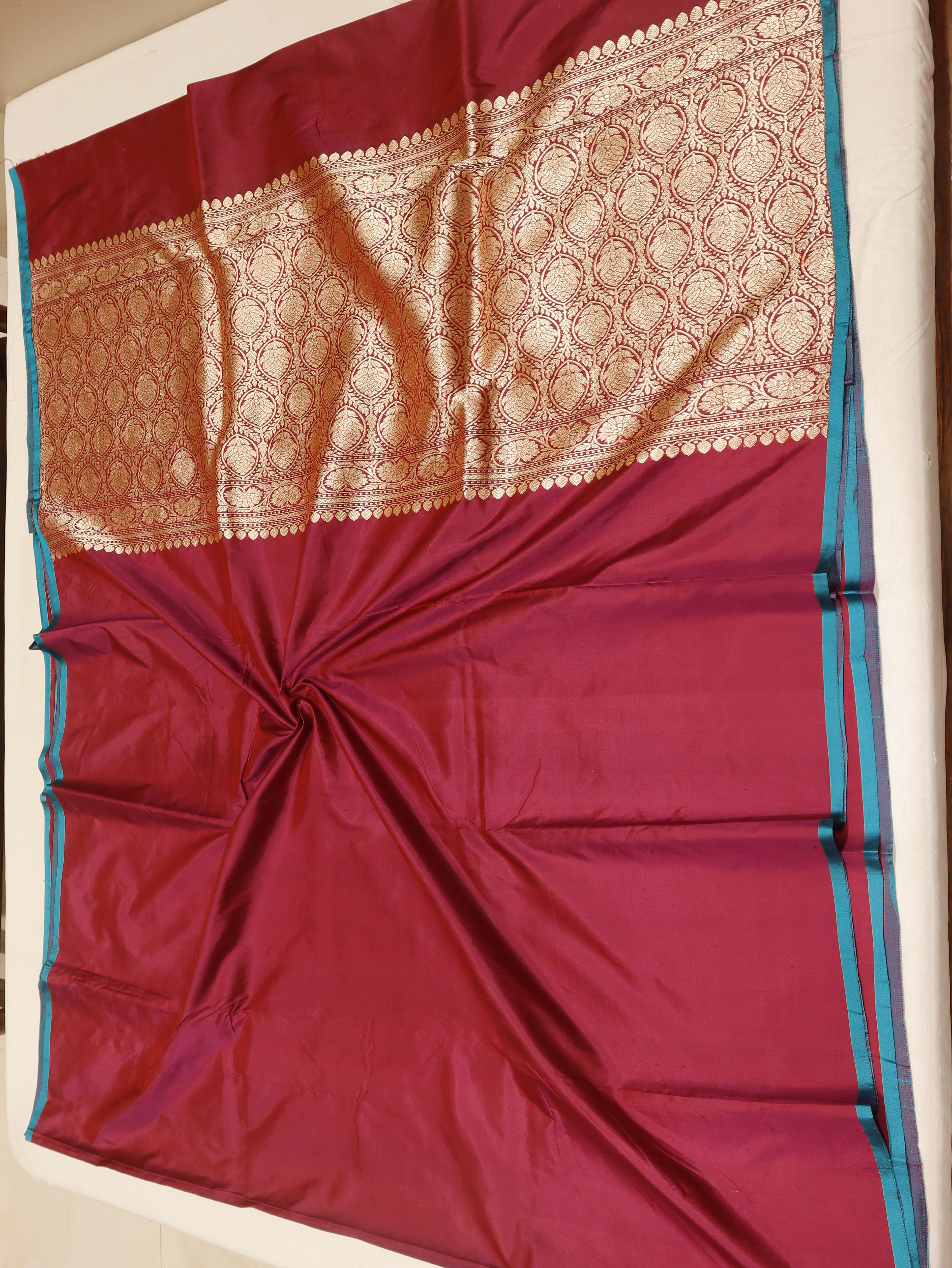 Minimal Border Handloom Pure Katan Silk Saree - Magenta Rose
