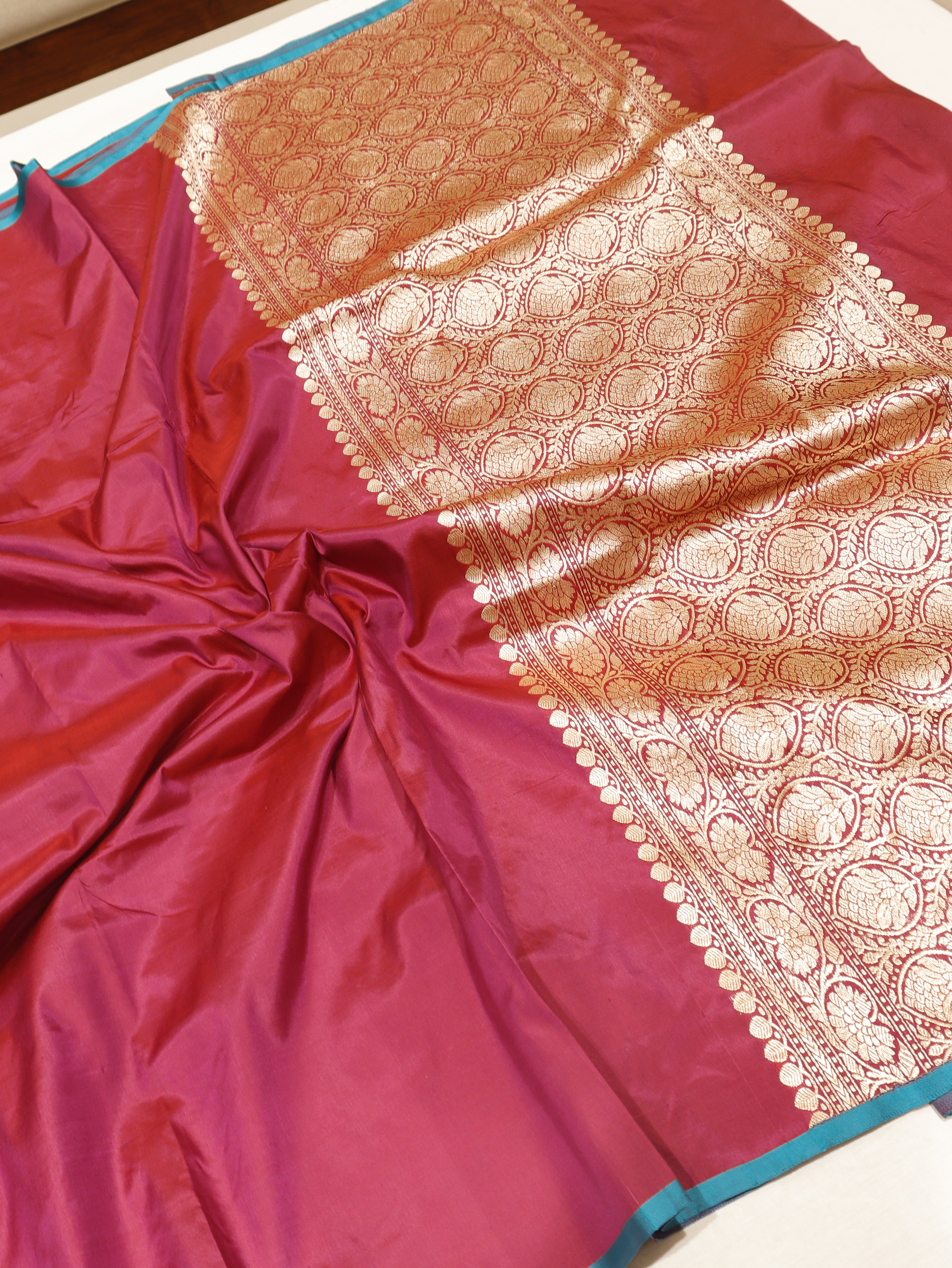 Minimal Border Handloom Pure Katan Silk Saree - Magenta Rose