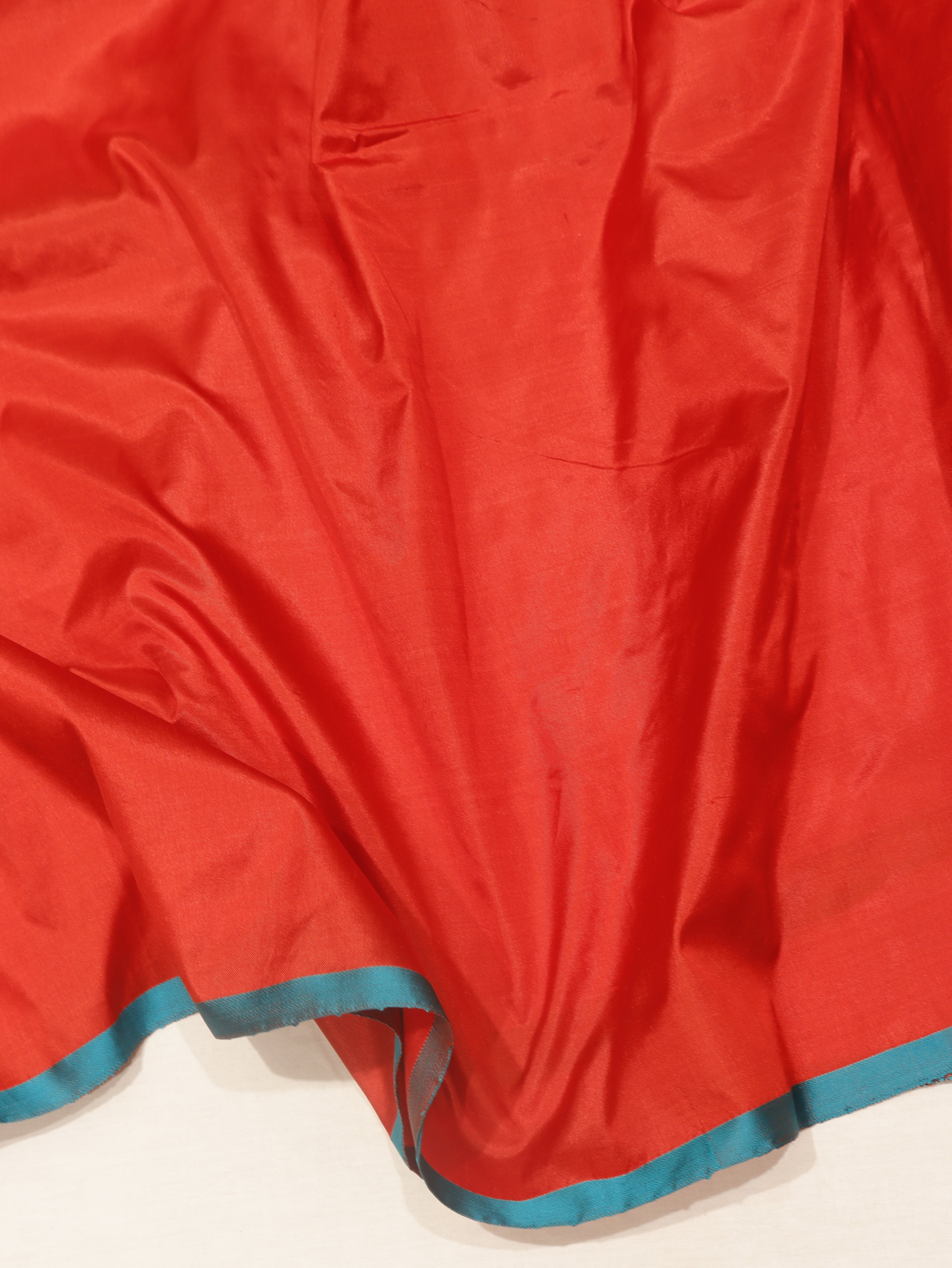 Minimal Border Handloom Pure Katan Silk Saree - Red