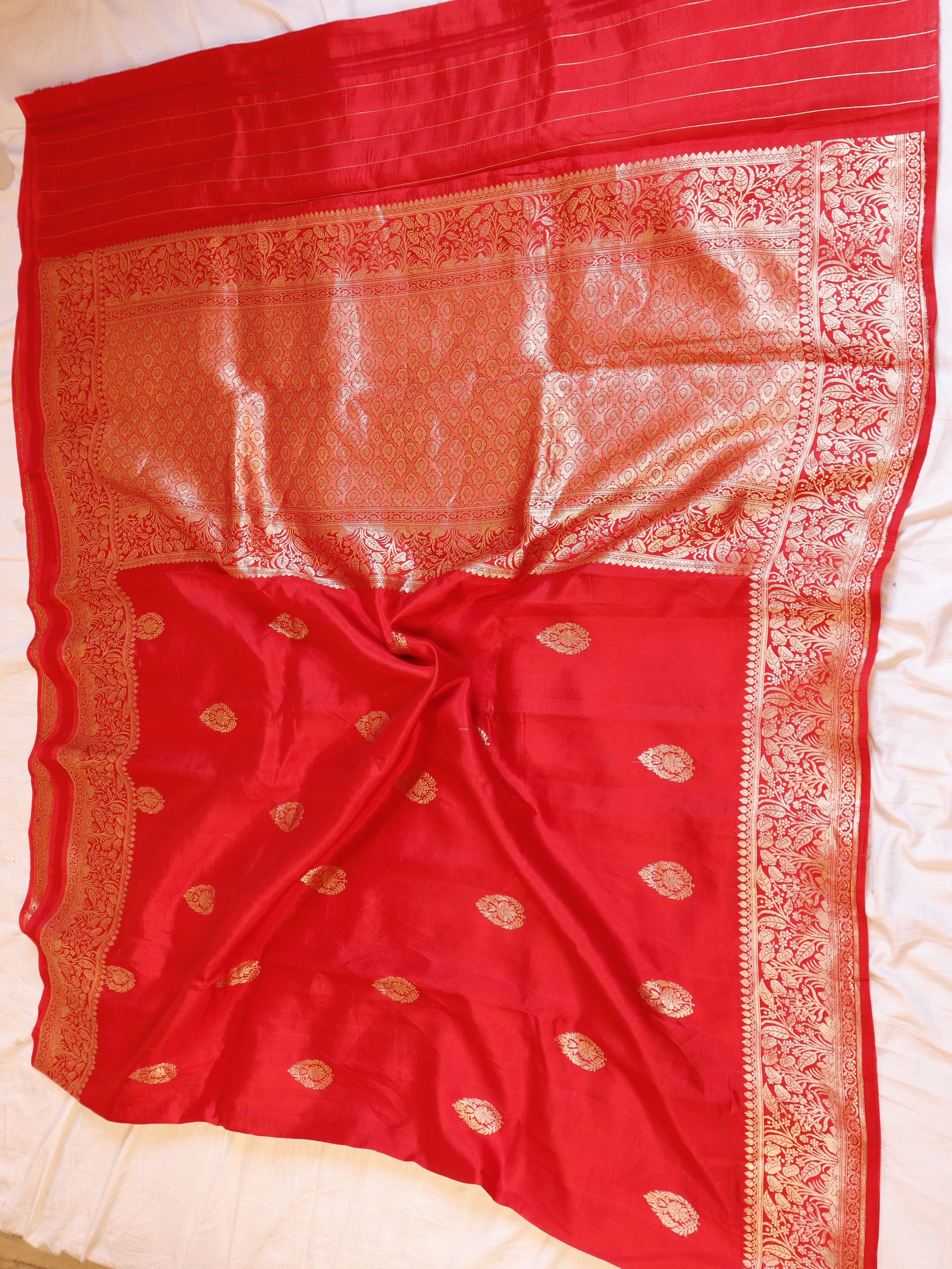 Traditional Border Handloom Pure Soft Katan Silk Saree - Red