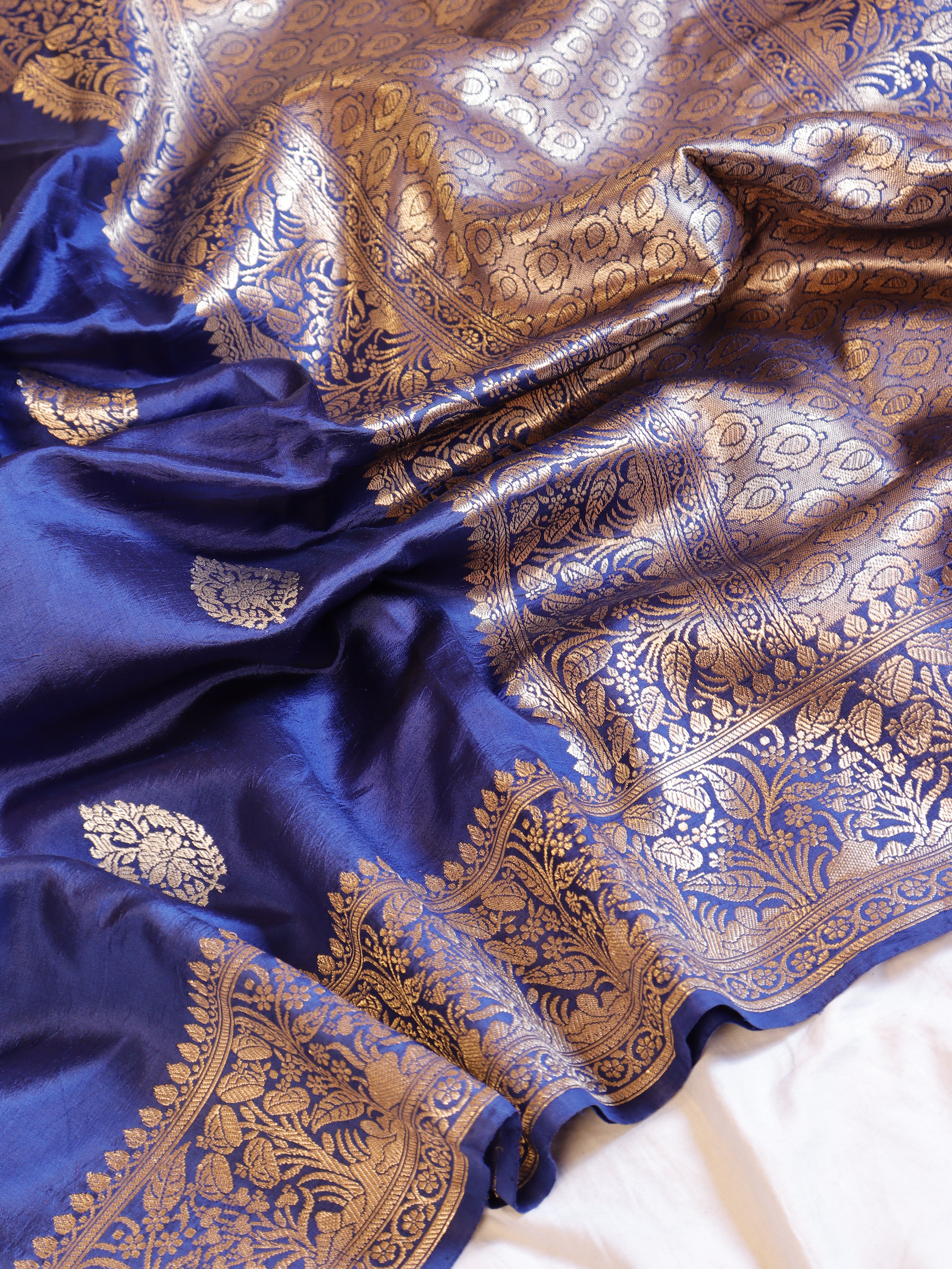 Traditional Border Handloom Pure Soft Katan Silk Saree - Blue