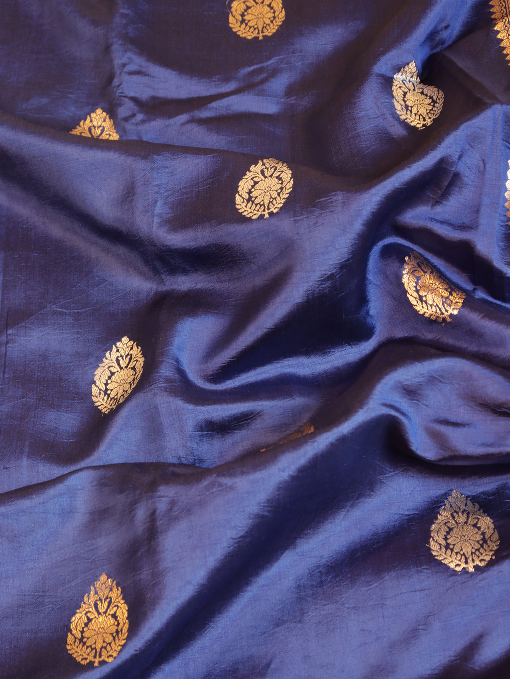 Traditional Border Handloom Pure Soft Katan Silk Saree - Blue