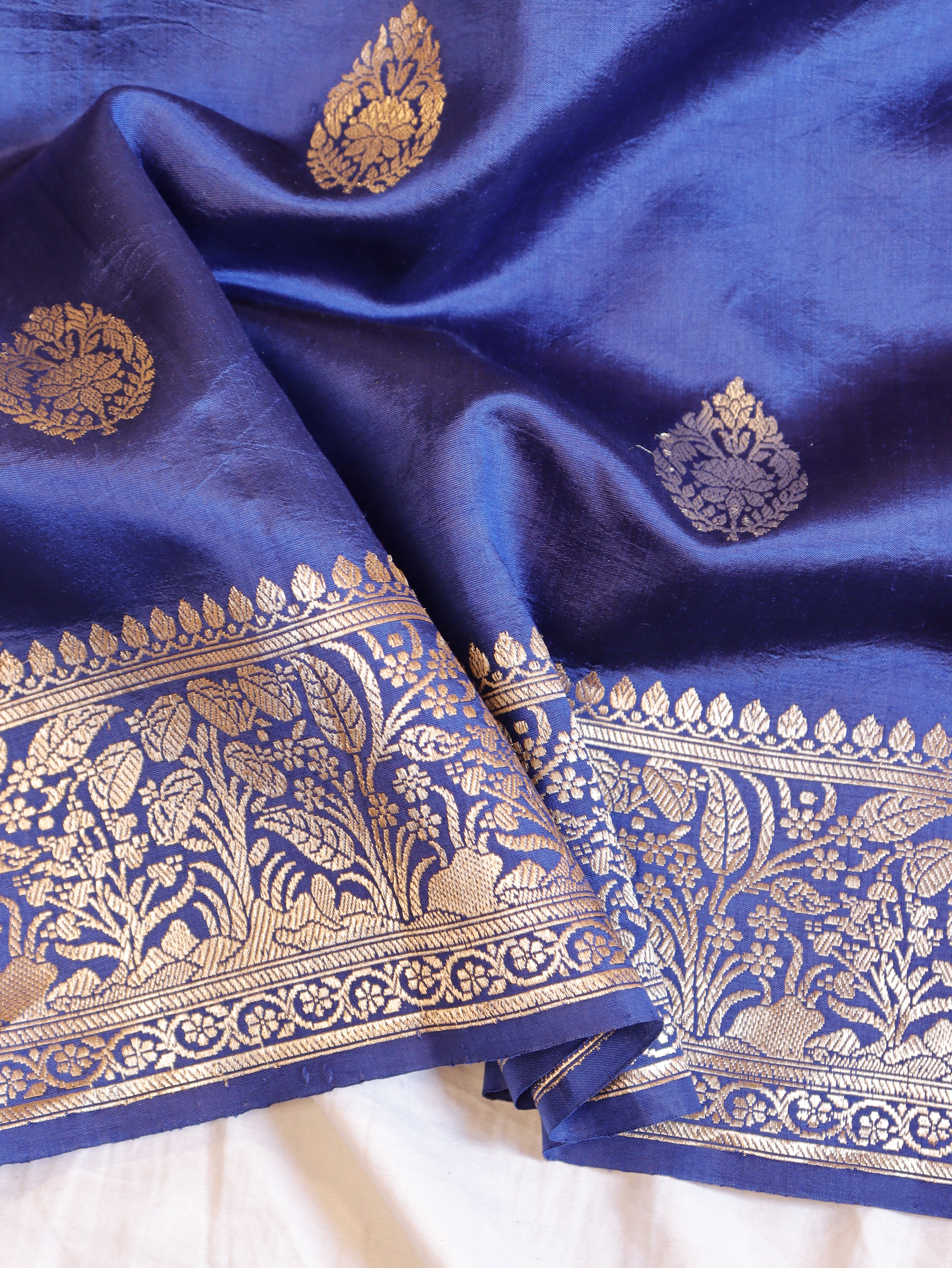 Traditional Border Handloom Pure Soft Katan Silk Saree - Blue