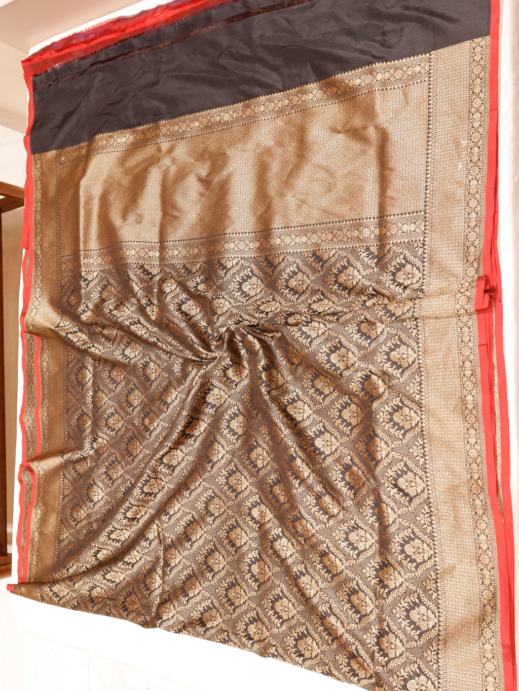 Banarasi Pure Katan Silk Antique Brocade Saree – Black