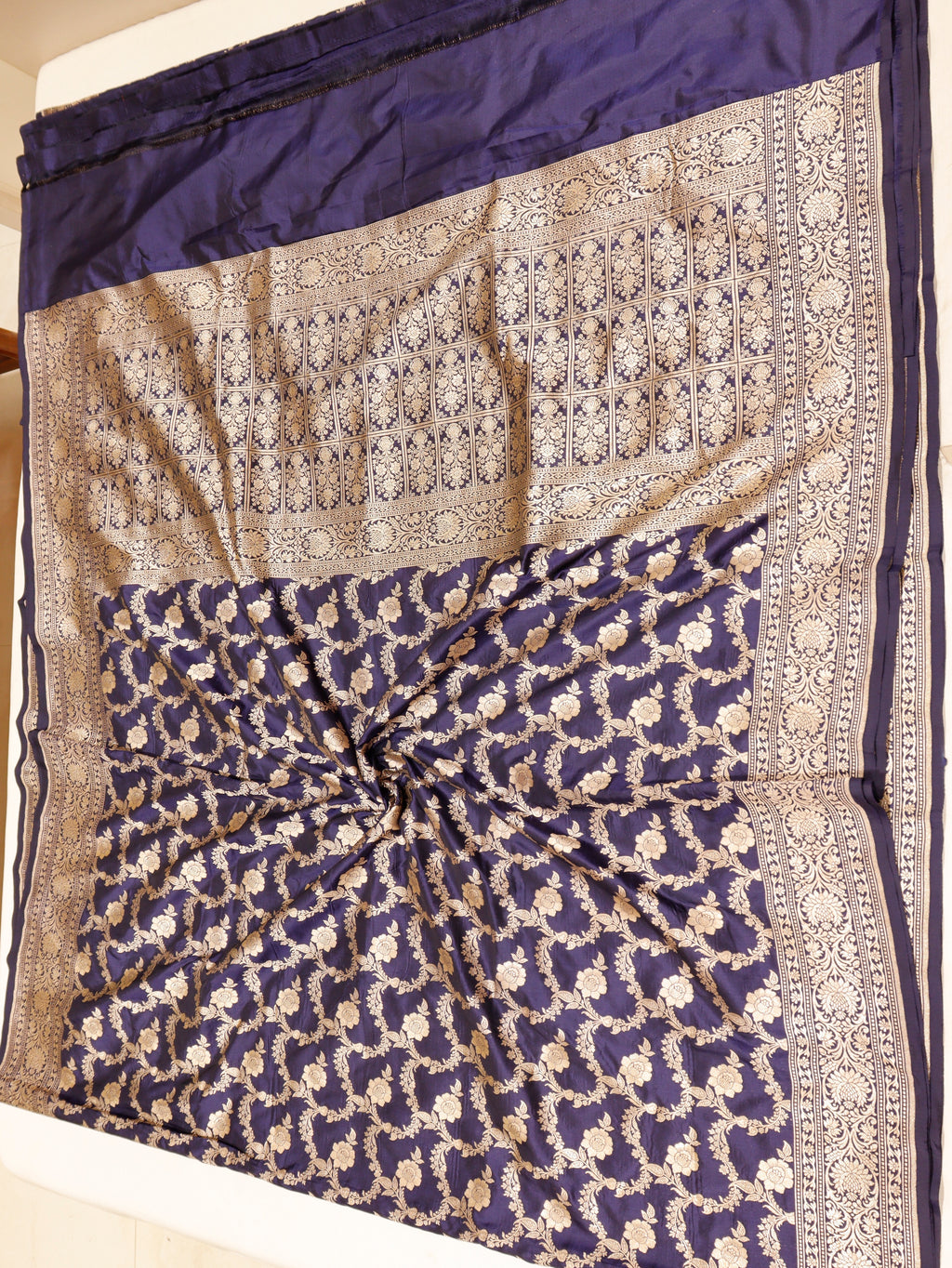 Traditional Border Handloom Pure Katan Silk Saree - Midnight Blue