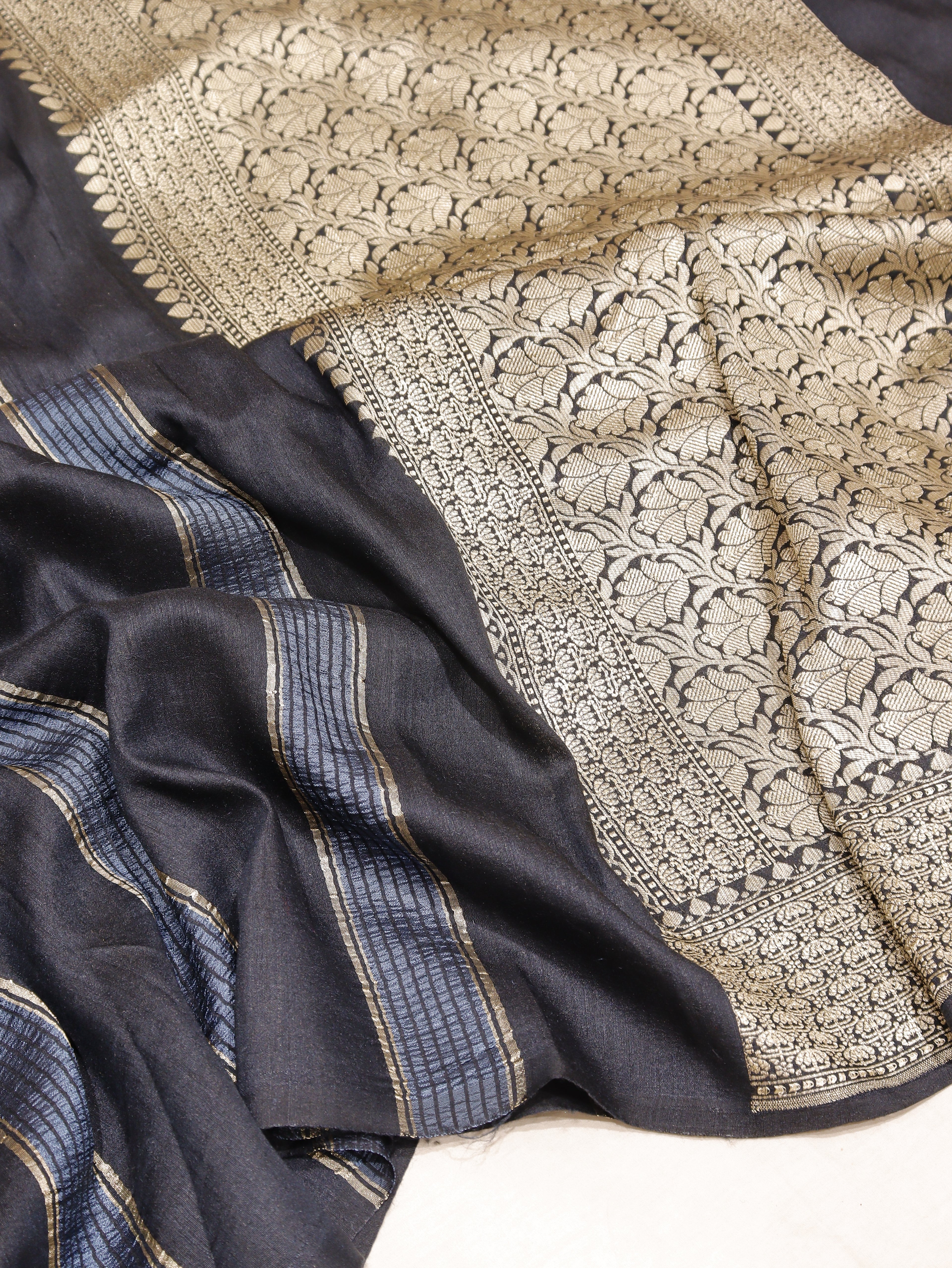 Banarasi Pure Moonga Silk Handloom Saree – Deep Blue