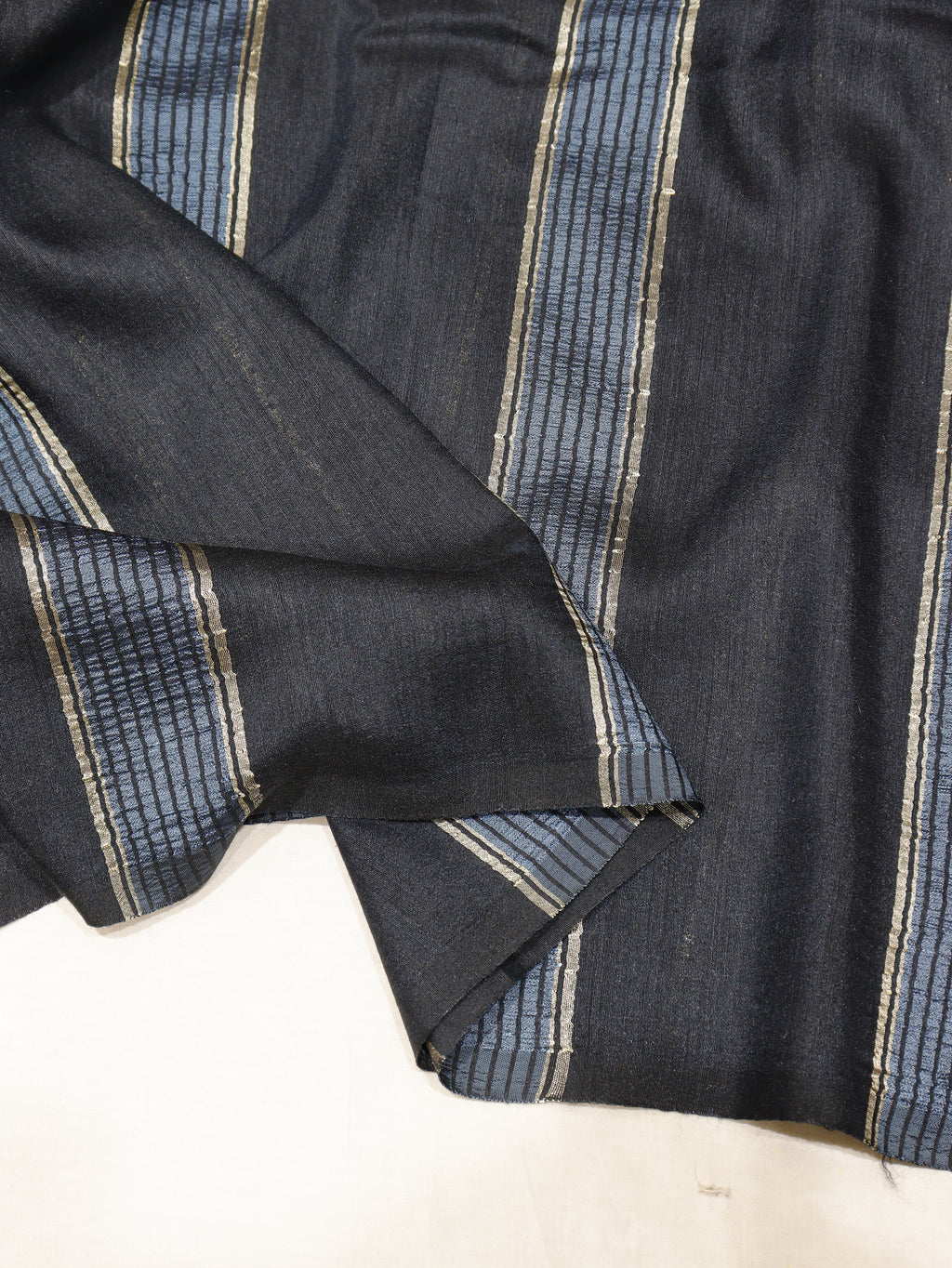 Banarasi Pure Moonga Silk Handloom Saree – Deep Blue