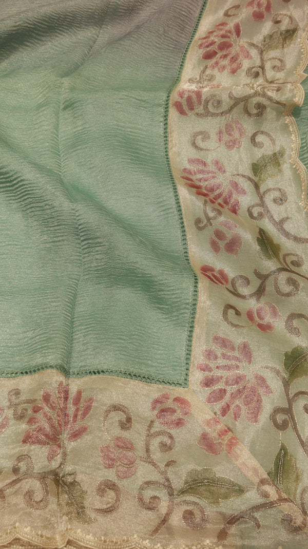 Handloom Crushed Tissue Saree With Cross- Stitched Border