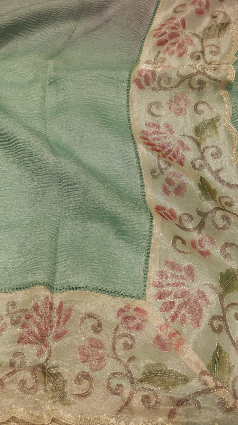 Handloom Crushed Tissue Saree With Cross- Stitched Border