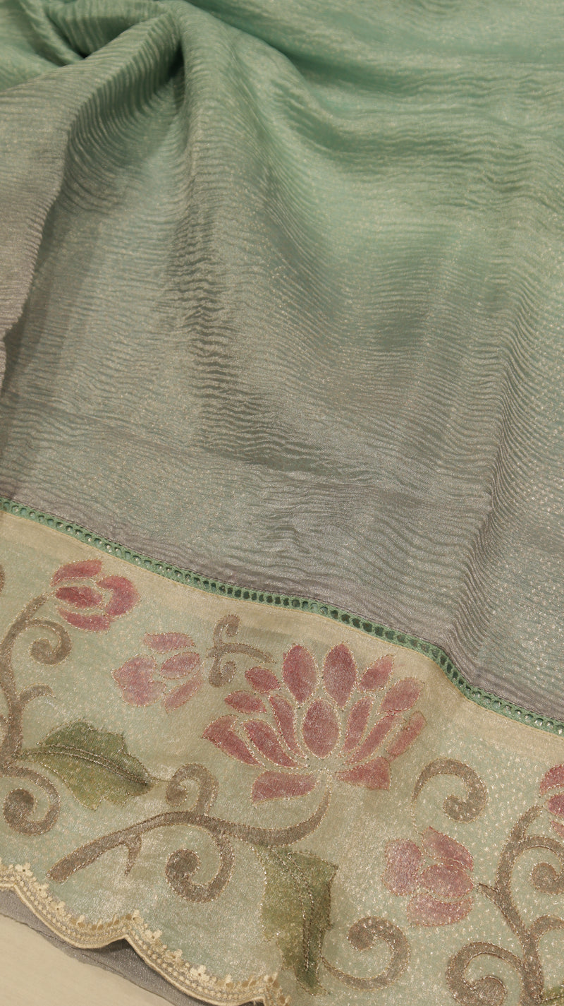 Handloom Crushed Tissue Saree With Cross- Stitched Border