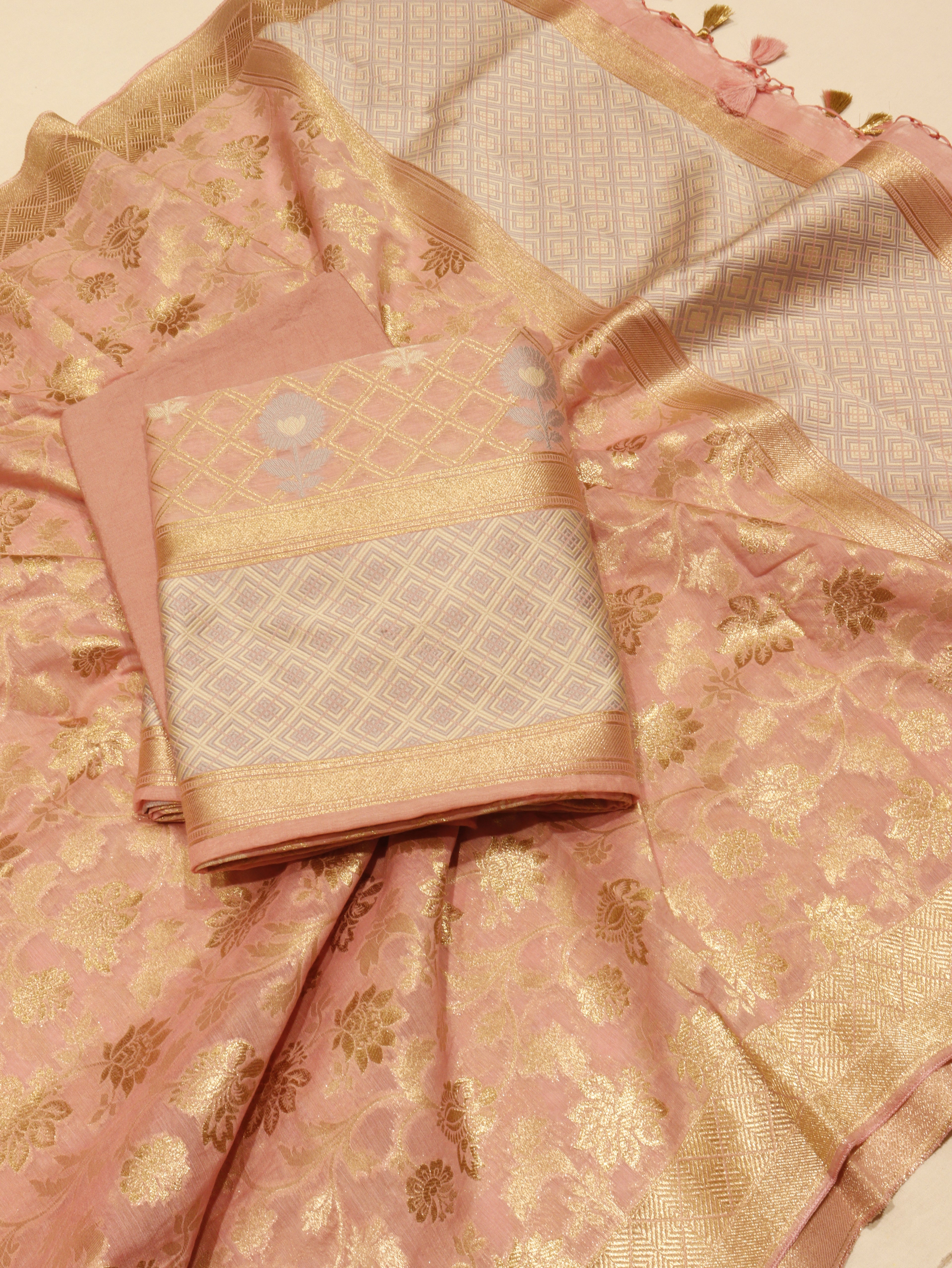 Banarasi Pure Cotton Handloom Suit Set - Peach