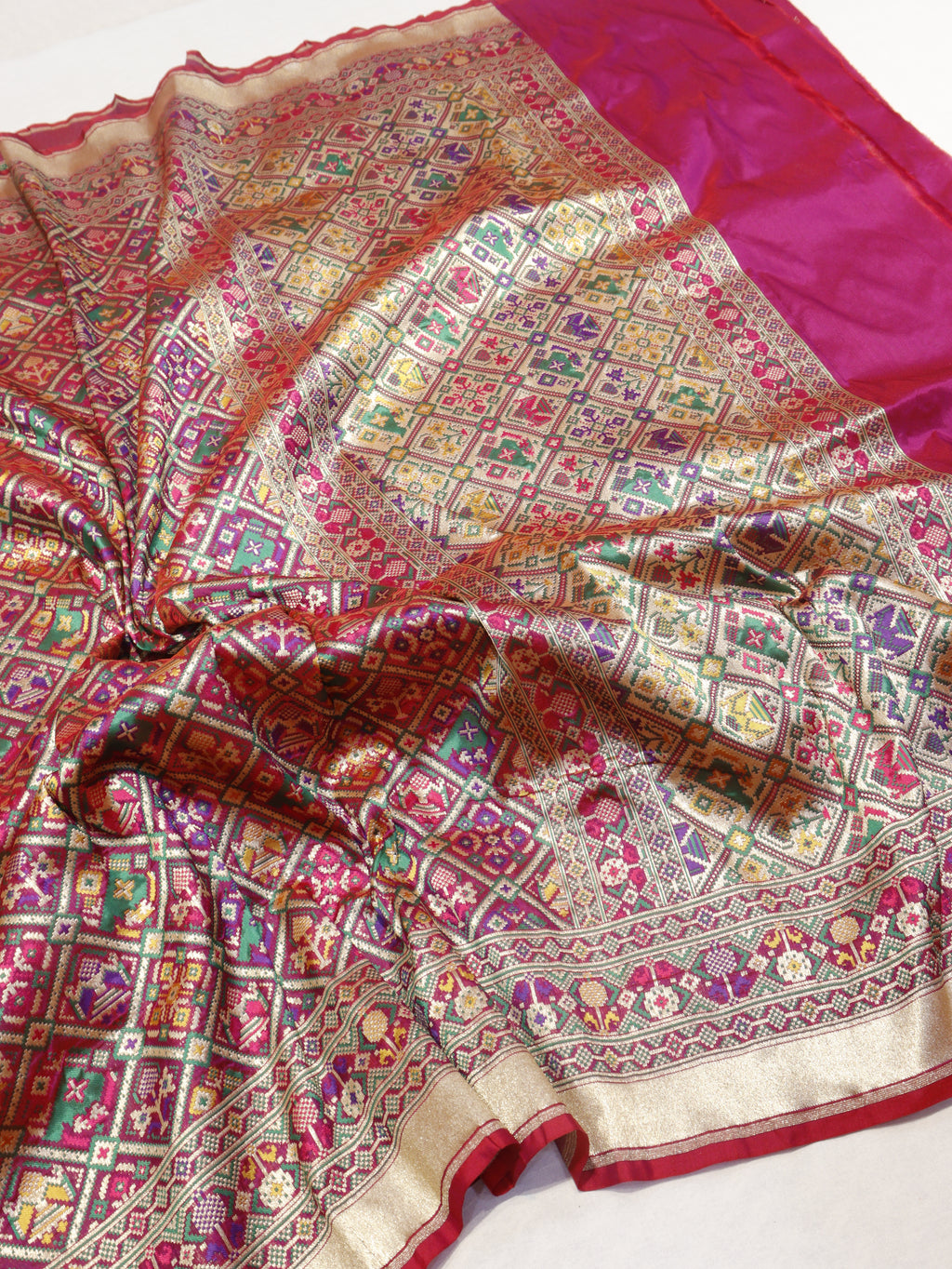 Banarasi Pure Katan Silk Patan Patola Handloom Dupatta - Pink