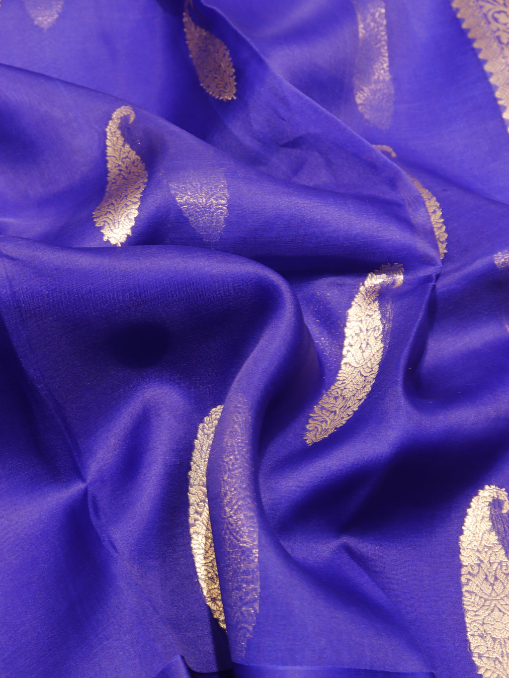 Purple Kora Silk Banarasi Saree with Kadwa Zari Horizontal Design