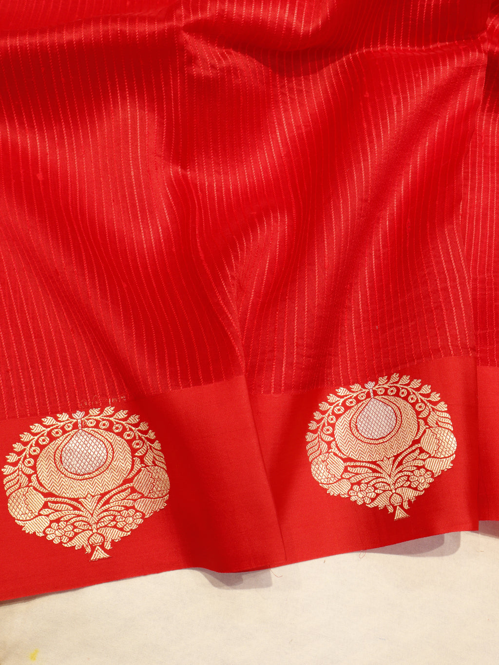 Banarasi Pure Kora Silk Handloom Saree - Red