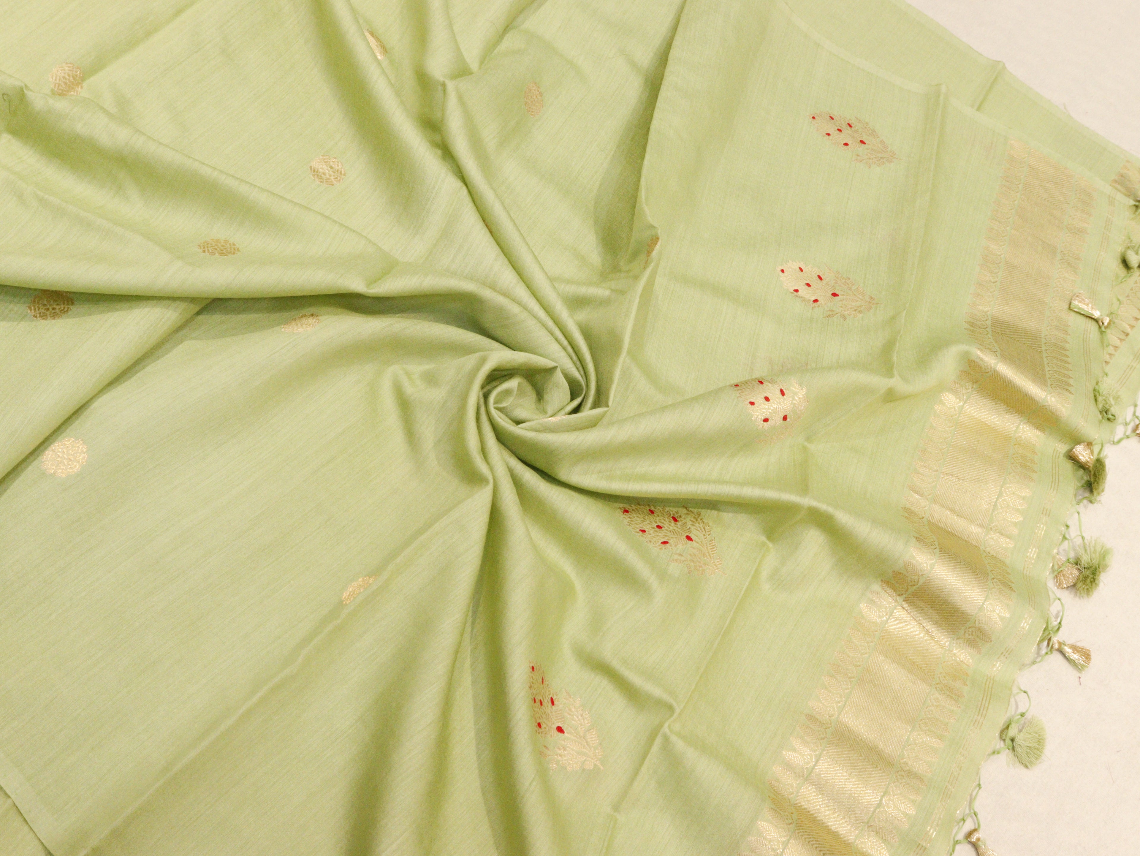 Handloom Moonga Silk suit set -Pista Green