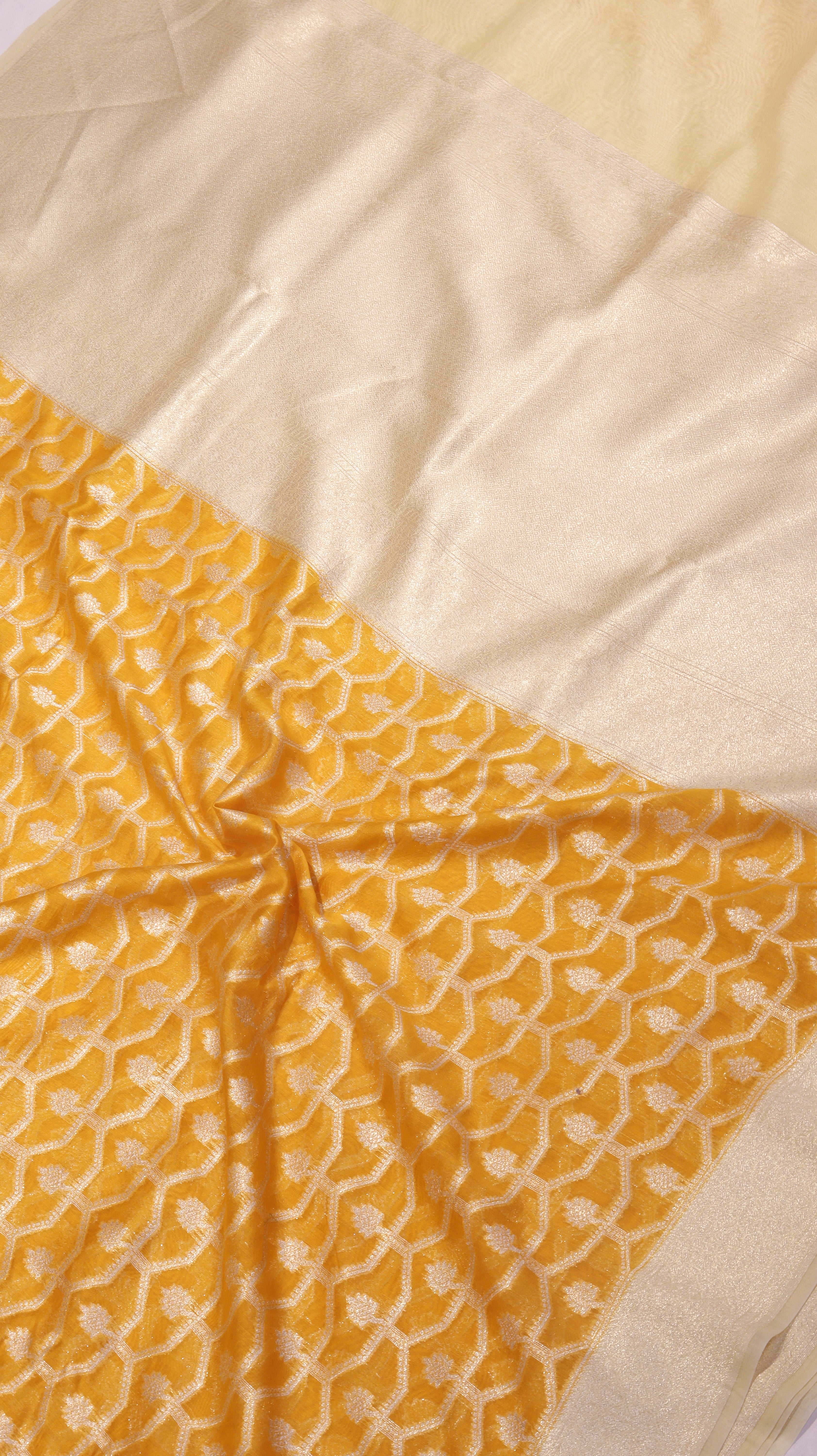 Pure Moonga Muslin Silk Saree