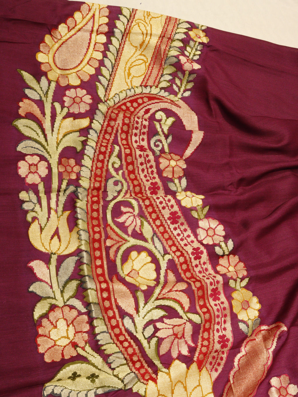 Paisley Pallu Handloom Banarasi Moonga Silk Saree - Purple with Red
