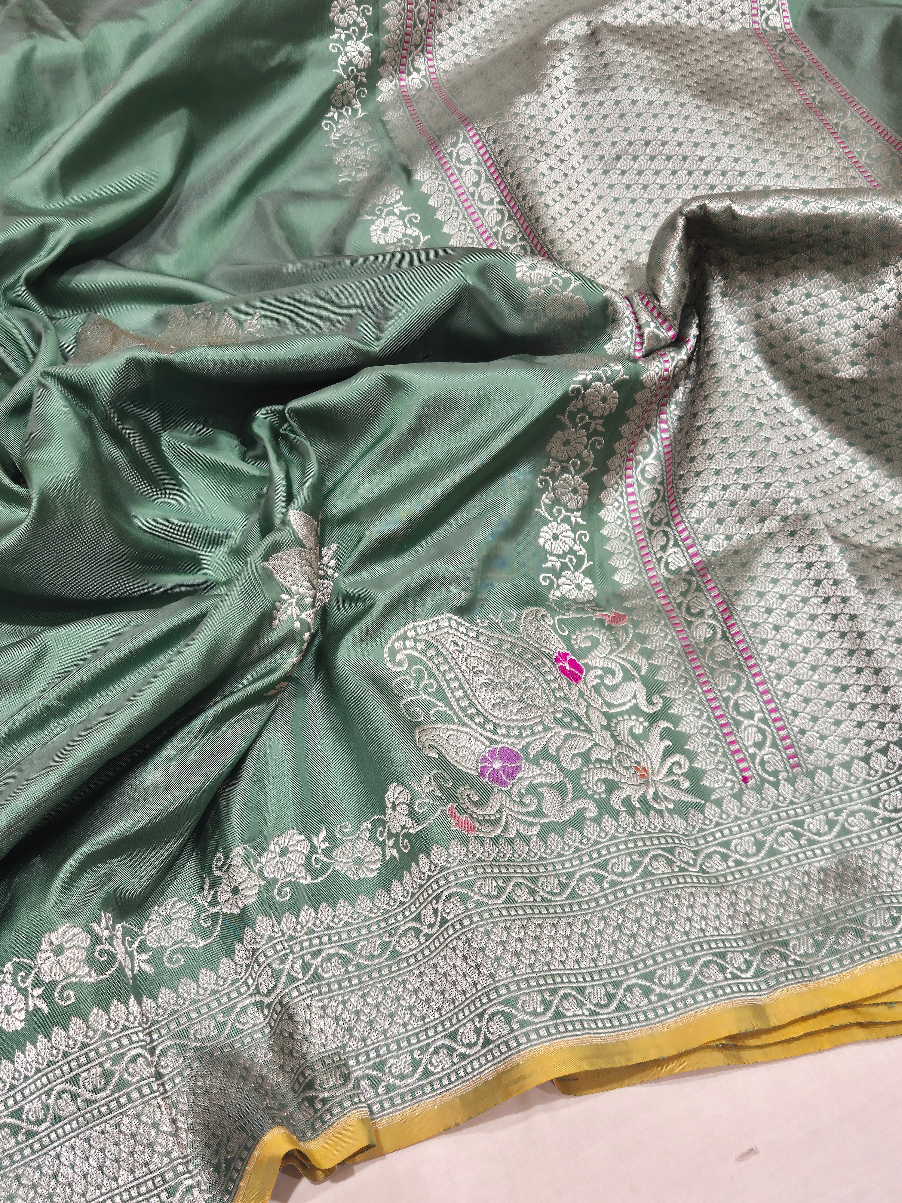 Banarasi Pure Katan Silk Handloom Saree - Green