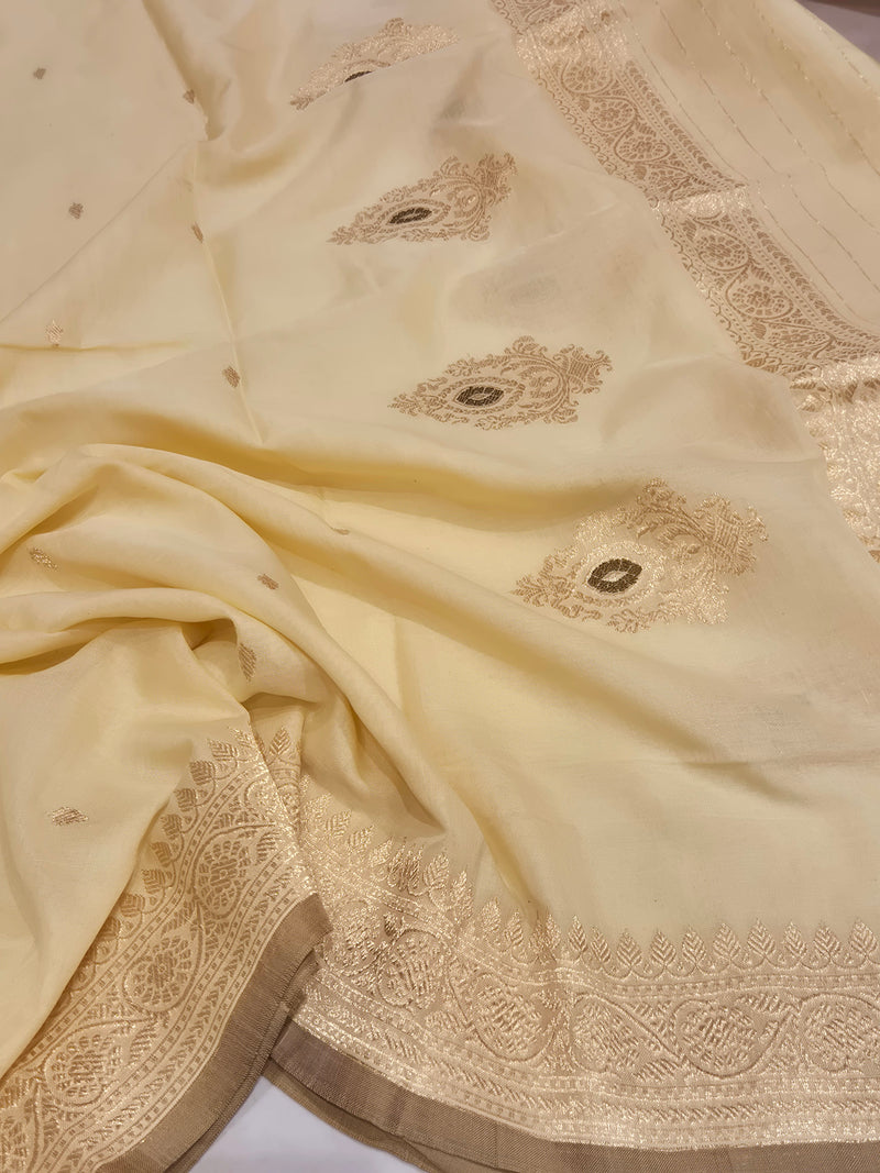 Handloom Moonga Silk Dupatta - Cream with Olive Border