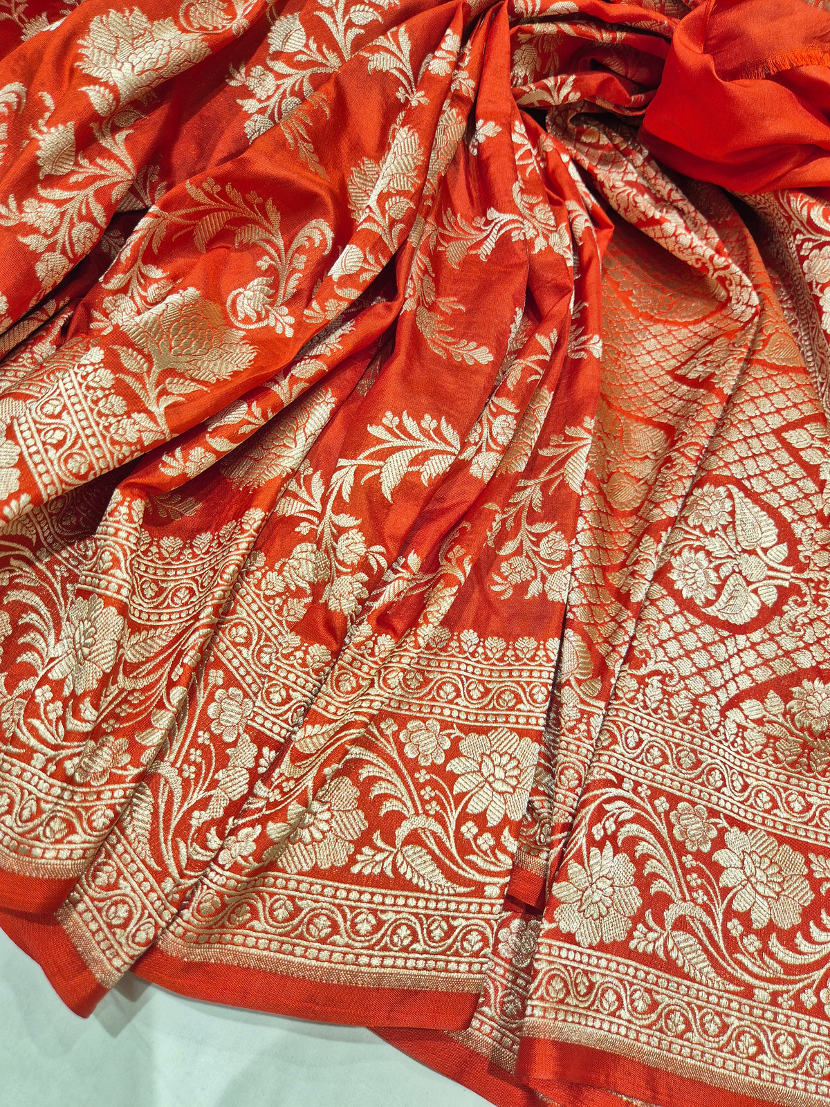 Handloom Pure Katan Silk Saree In Ferrari Red