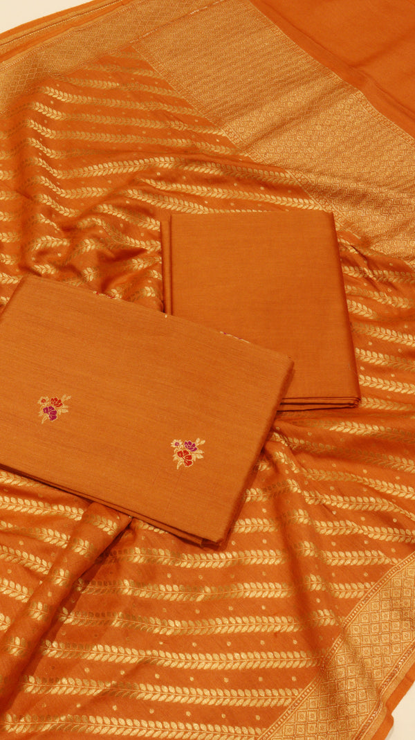 Handloom Tussar Silk Suit Set